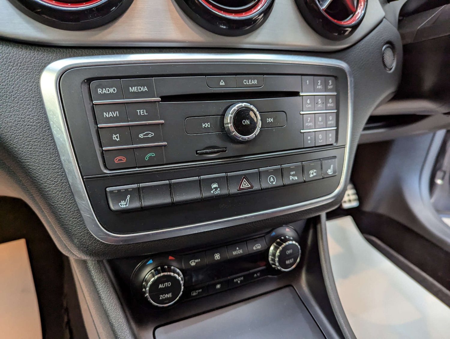 Used Mercedes-Benz GLA 2017 for sale - 76588256: Photo 90