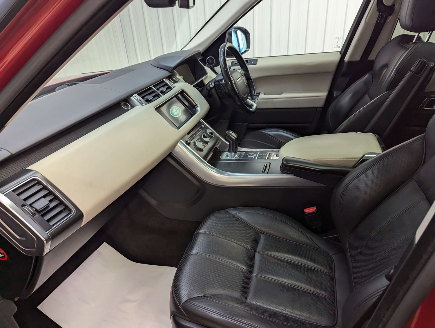 Used Land Rover Range Rover Sport 2015 for sale - 77655585: Photo 47