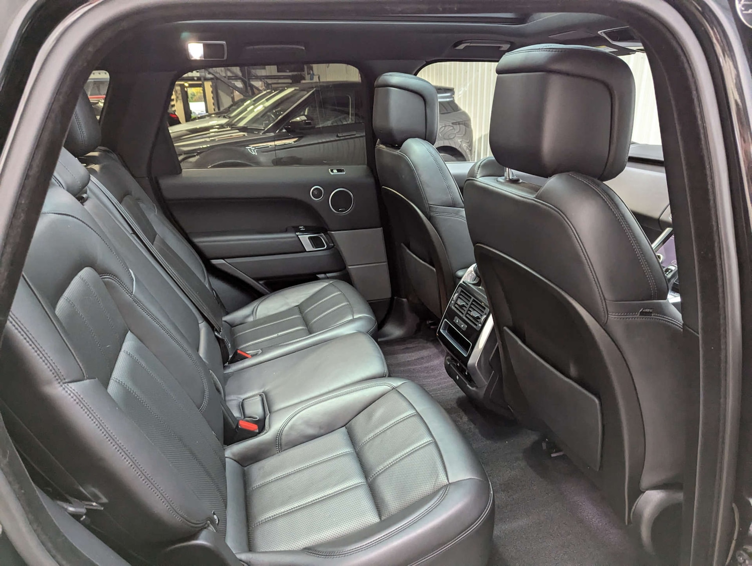 Used Land Rover Range Rover Sport 2019 for sale - 76734393: Photo 61