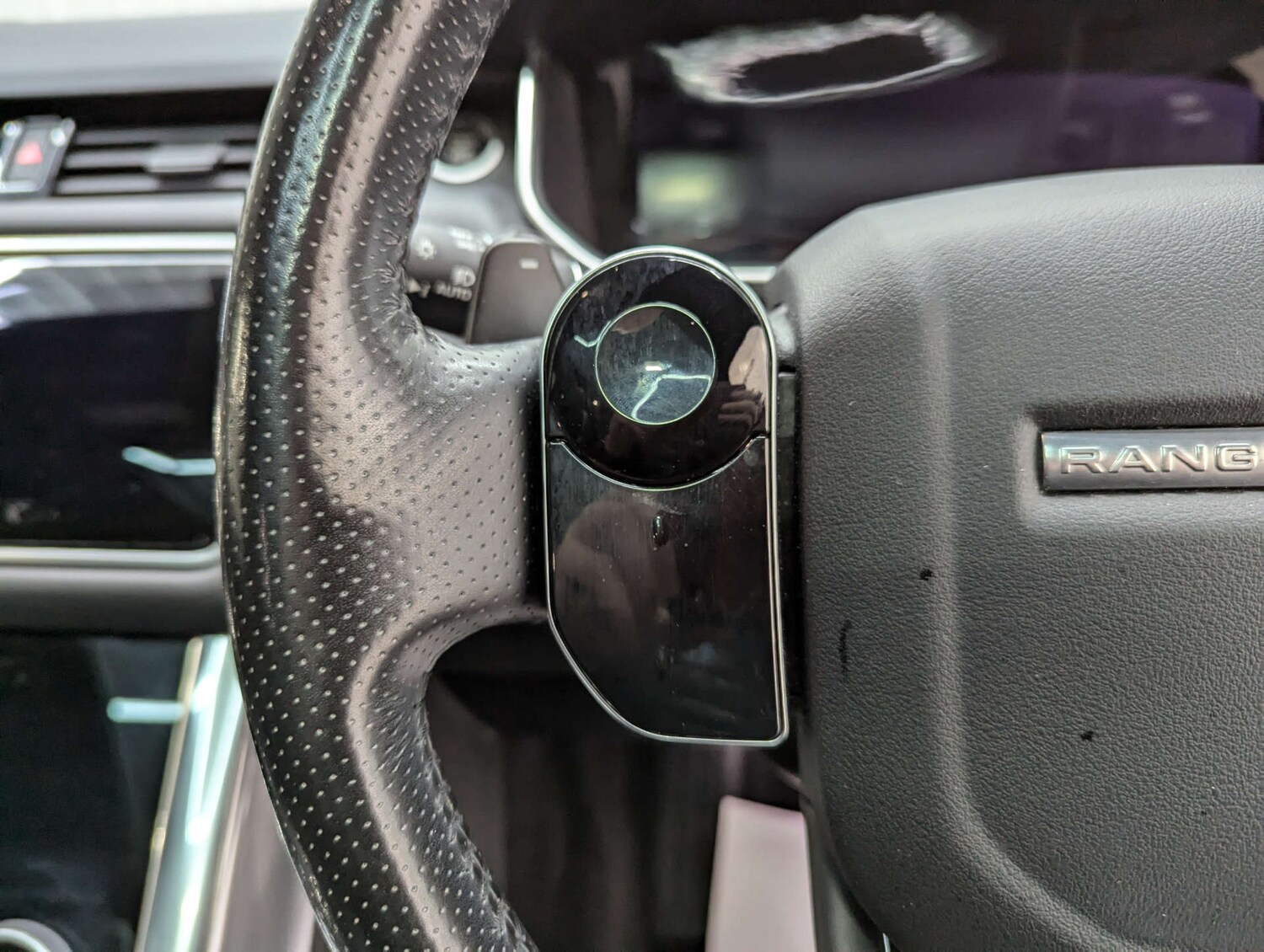 Used Land Rover Range Rover Sport 2019 for sale - 76734393: Photo 74