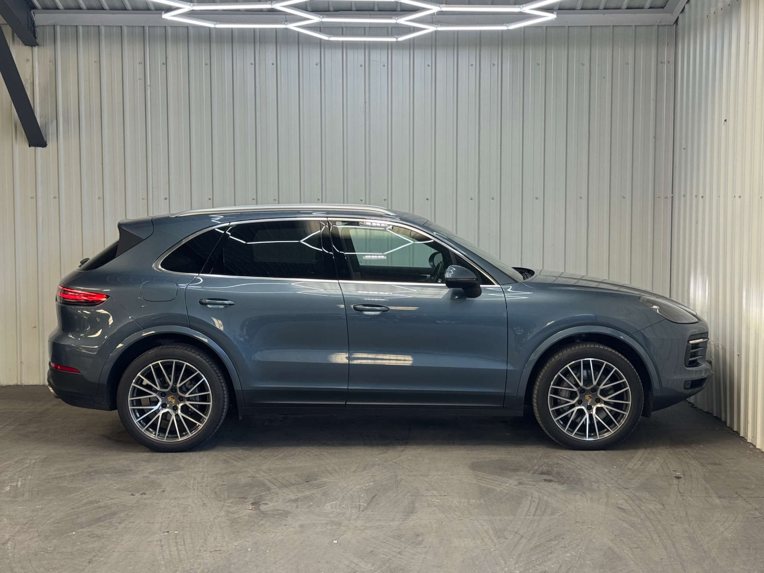 Used Porsche Cayenne 2019 for sale - 76363919: Photo 13