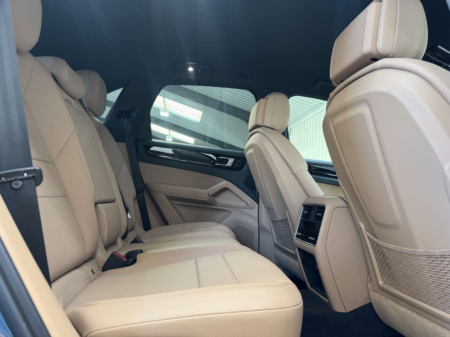 Used Porsche Cayenne 2019 for sale - 76363919: Photo 60
