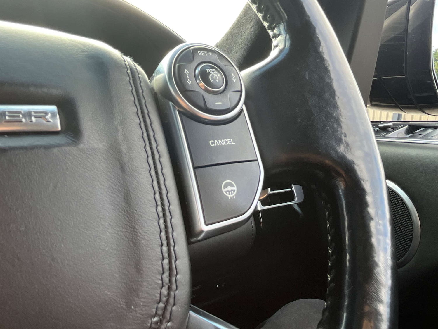 Used Land Rover Range Rover 2016 for sale - 76410701: Photo 35