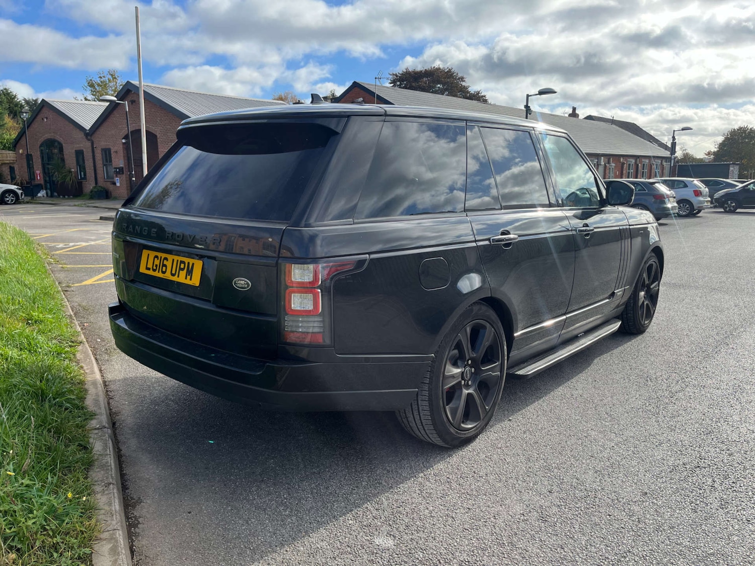 Used Land Rover Range Rover 2016 for sale - 76410701: Photo 8