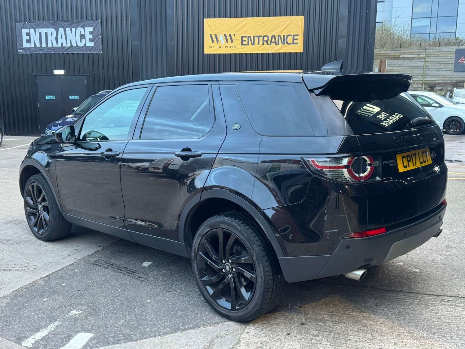 Used Land Rover Discovery Sport 2017 for sale - 77979119: Photo 10