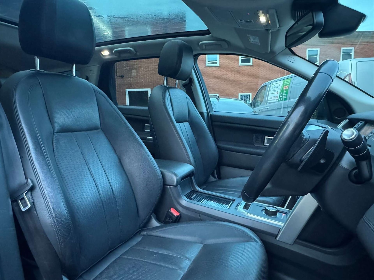 Used Land Rover Discovery Sport 2017 for sale - 77979119: Photo 4