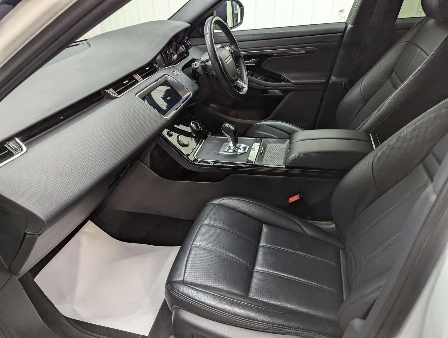 Used Land Rover Range Rover Evoque 2019 for sale - 77636181: Photo 52