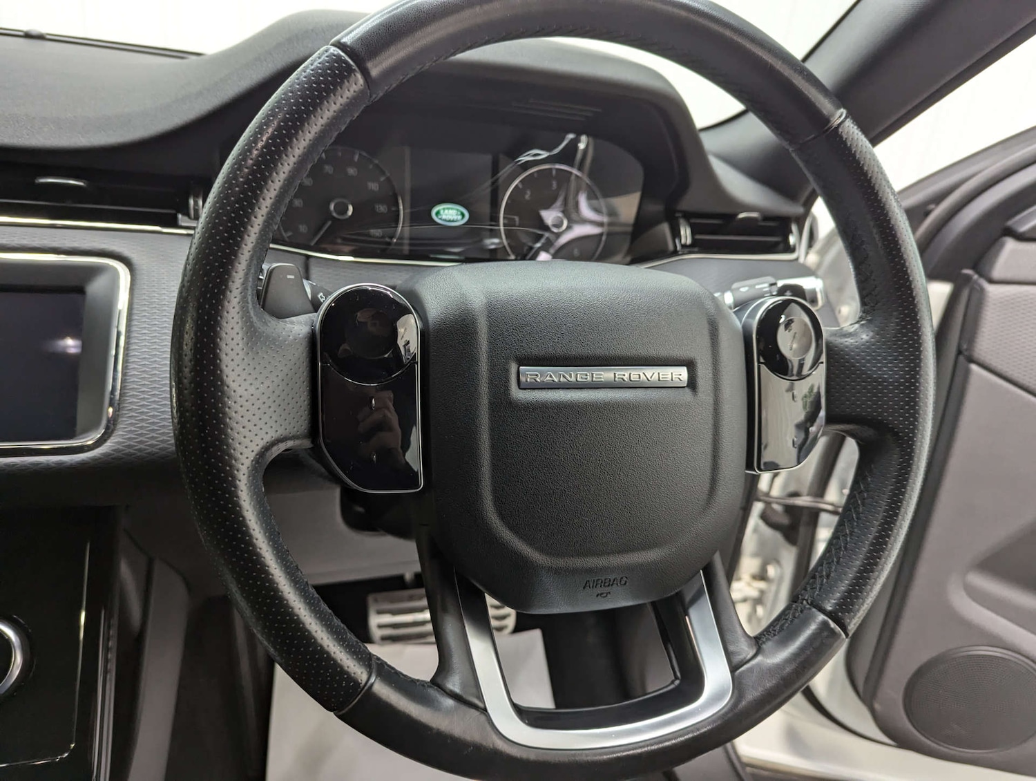 Used Land Rover Range Rover Evoque 2019 for sale - 77636181: Photo 79