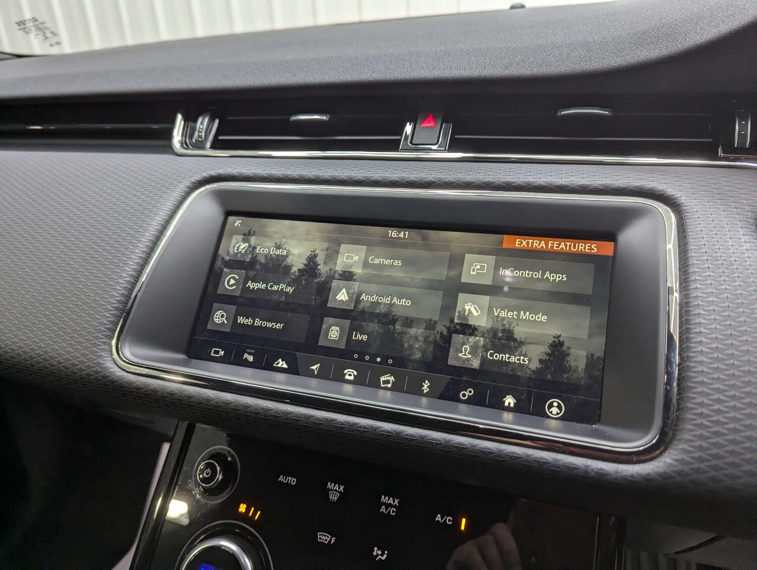 Used Land Rover Range Rover Evoque 2019 for sale - 77636181: Photo 86