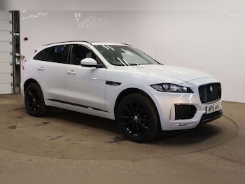 Used Jaguar F-Pace 2019 for sale - 79475120: Photo