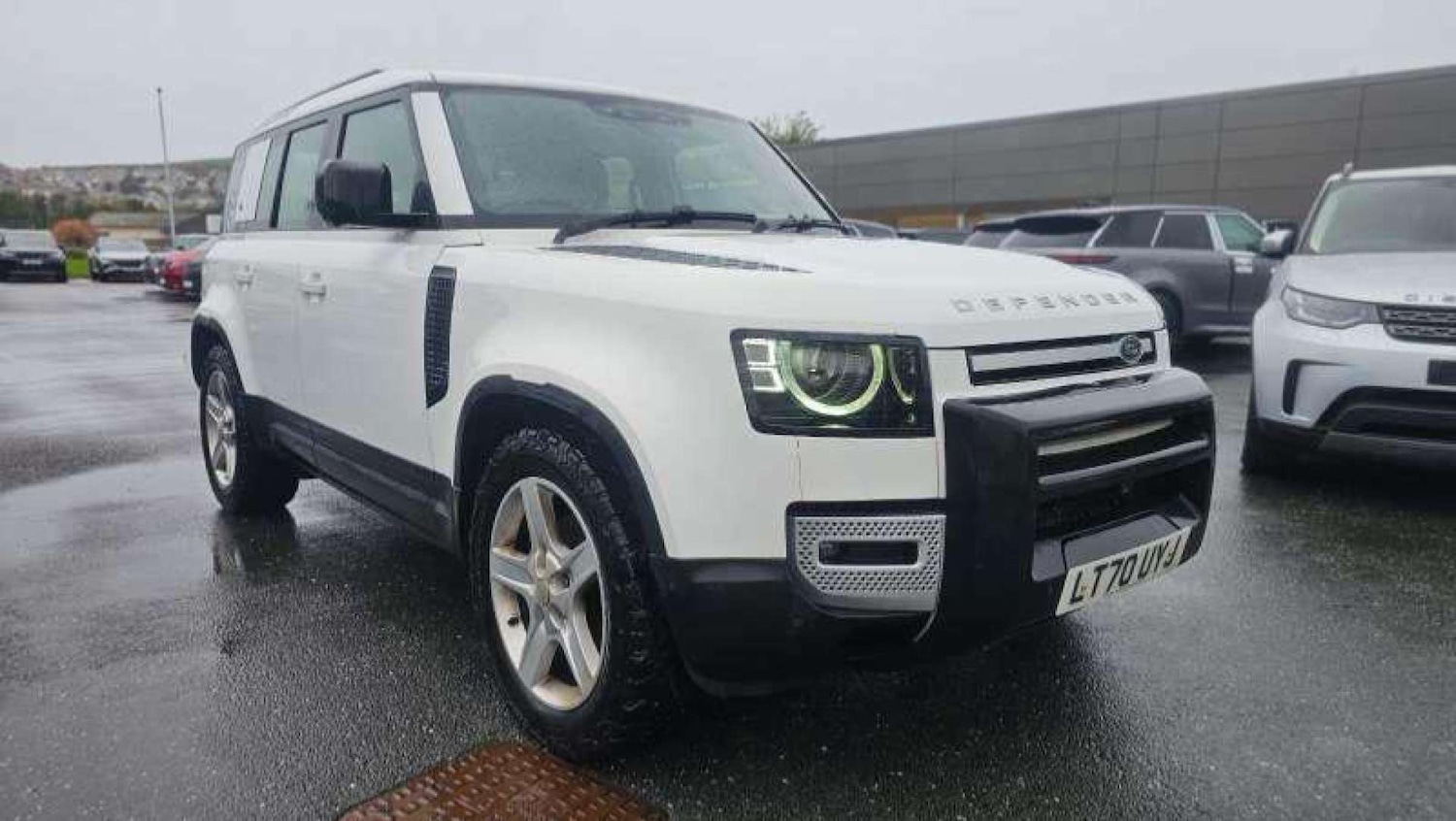 Used Land Rover Defender 2020 for sale - 76402672: Photo 1