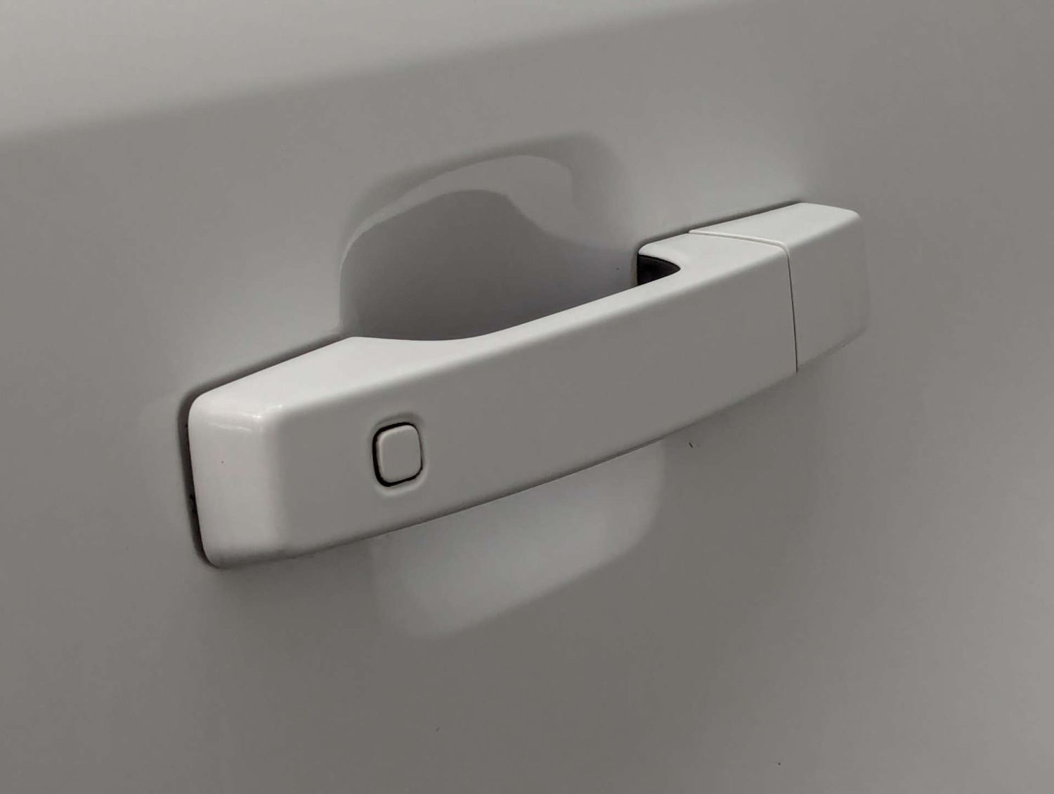 Used Land Rover Defender 2020 for sale - 76402672: Photo 31