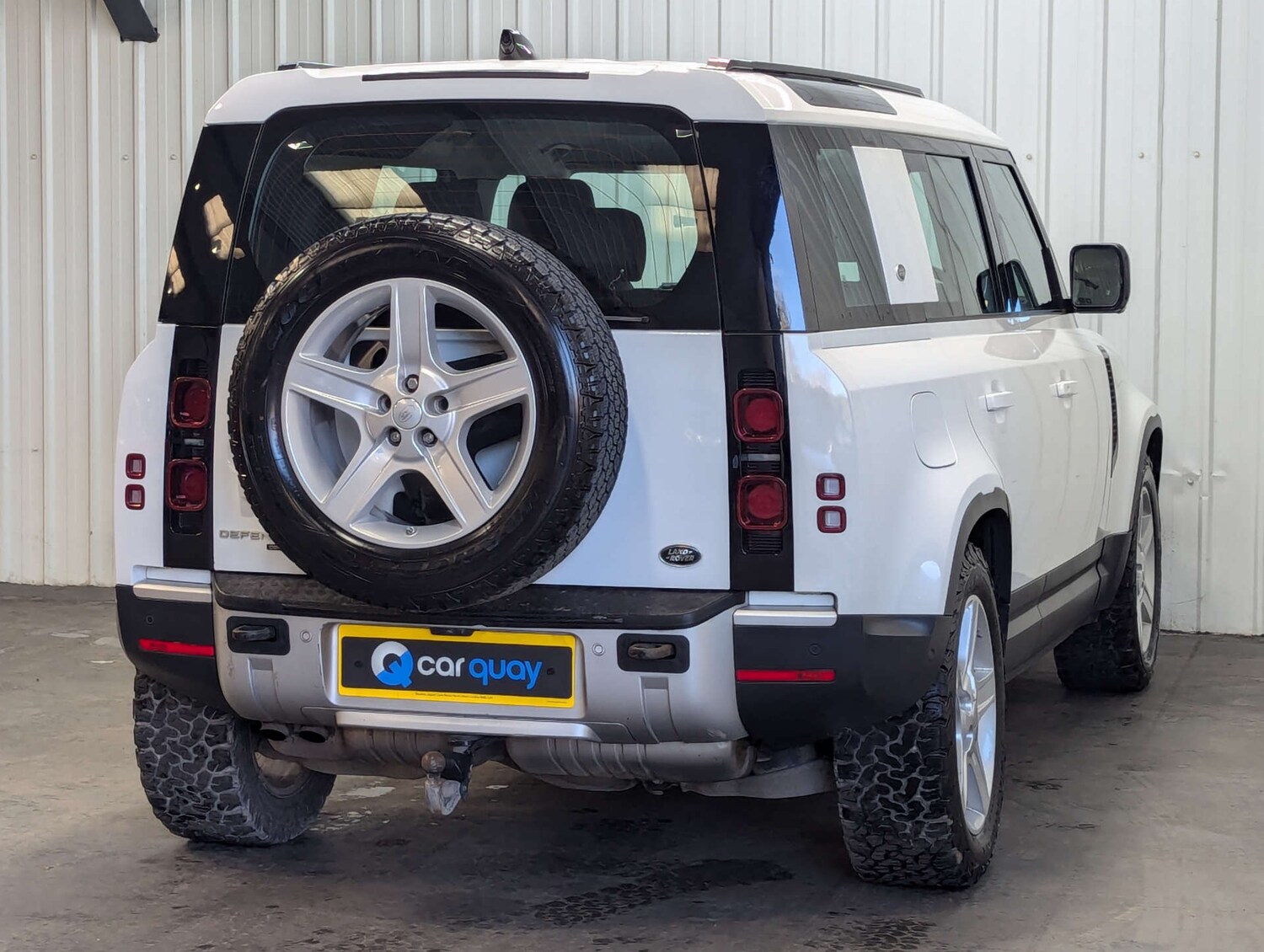 Used Land Rover Defender 2020 for sale - 76402672: Photo 41
