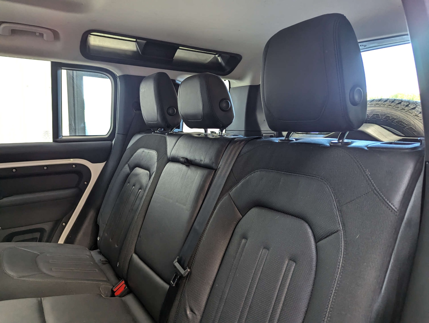 Used Land Rover Defender 2020 for sale - 76402672: Photo 67