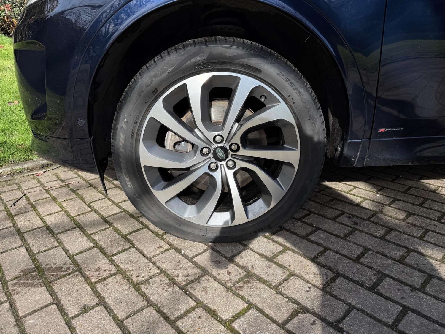 Used Land Rover Discovery Sport 2021 for sale - 78036978: Photo 10