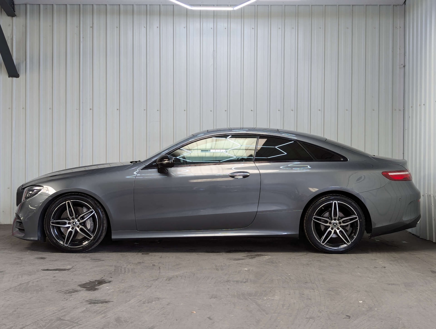 Used Mercedes-Benz E Class 2017 for sale - 76278147: Photo 14