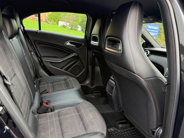 Used Mercedes-Benz A-Class 2015 for sale - 76296838: Photo 21