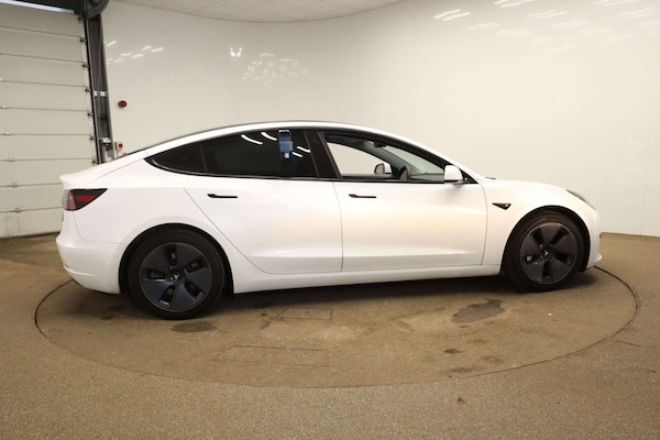 Used Tesla Model 3 2021 for sale - 76139970: Photo 7