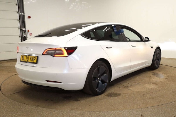 Used Tesla Model 3 2021 for sale - 76139970: Photo 9