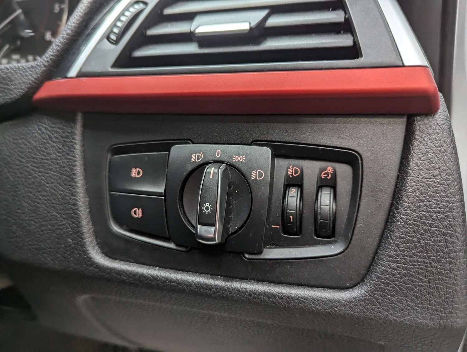 Used BMW 3 Series 2016 for sale - 77234103: Photo 79