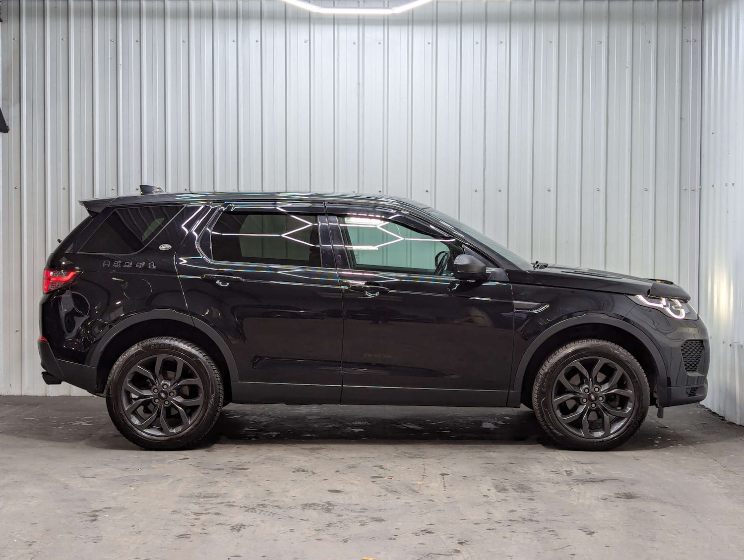 Used Land Rover Discovery Sport 2019 for sale - 76475106: Photo 13