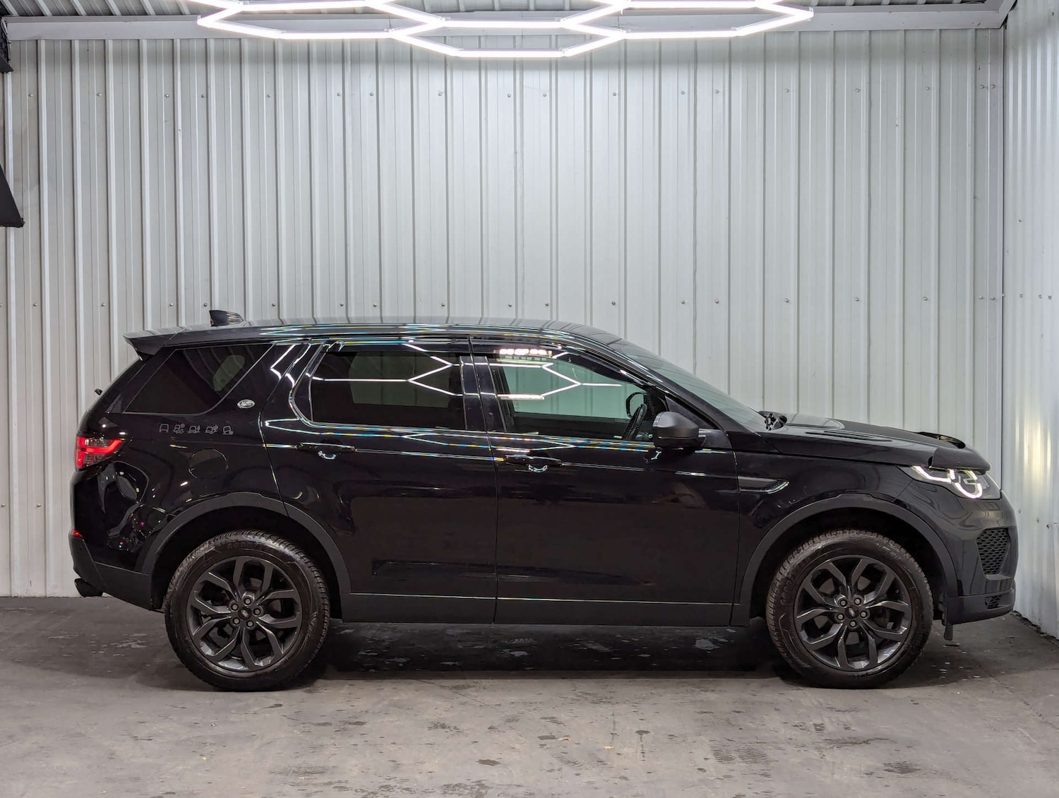 Used Land Rover Discovery Sport 2019 for sale - 76475106: Photo 14