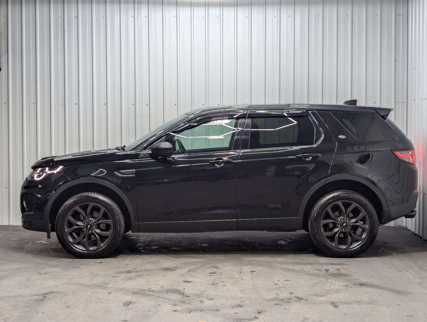 Used Land Rover Discovery Sport 2019 for sale - 76475106: Photo 15