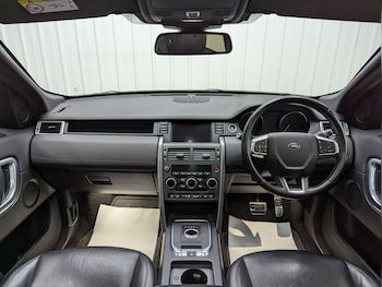 Used Land Rover Discovery Sport 2019 for sale - 76475106: Photo