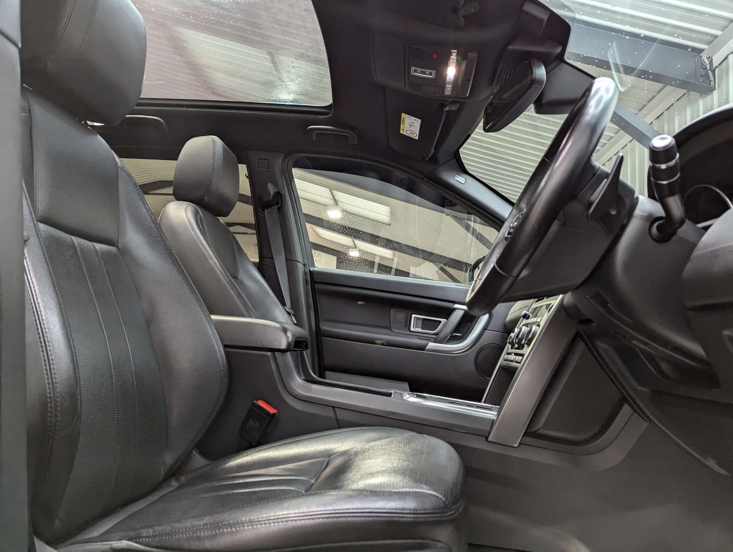 Used Land Rover Discovery Sport 2019 for sale - 76475106: Photo 50