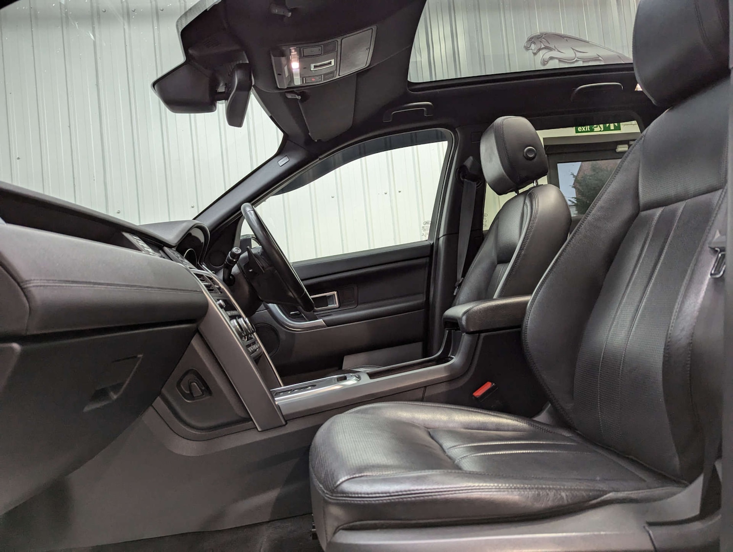 Used Land Rover Discovery Sport 2019 for sale - 76475106: Photo 56