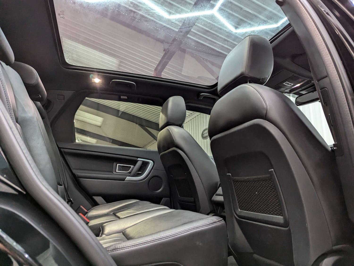 Used Land Rover Discovery Sport 2019 for sale - 76475106: Photo 59