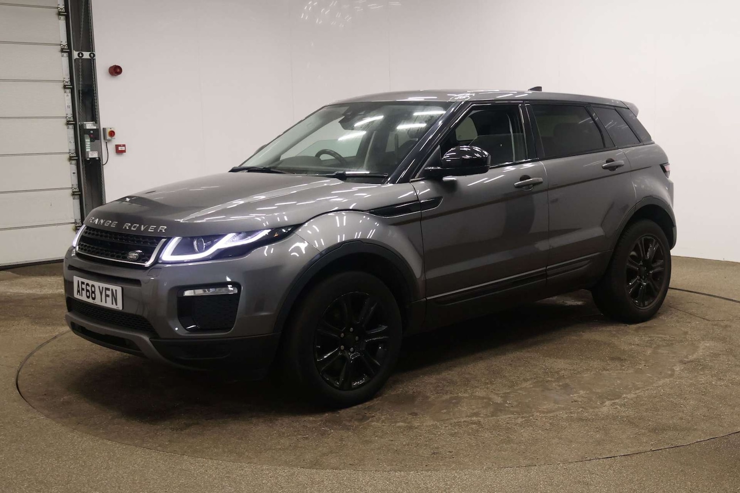 Used Land Rover Range Rover Evoque 2018 for sale - 77228437: Photo 15