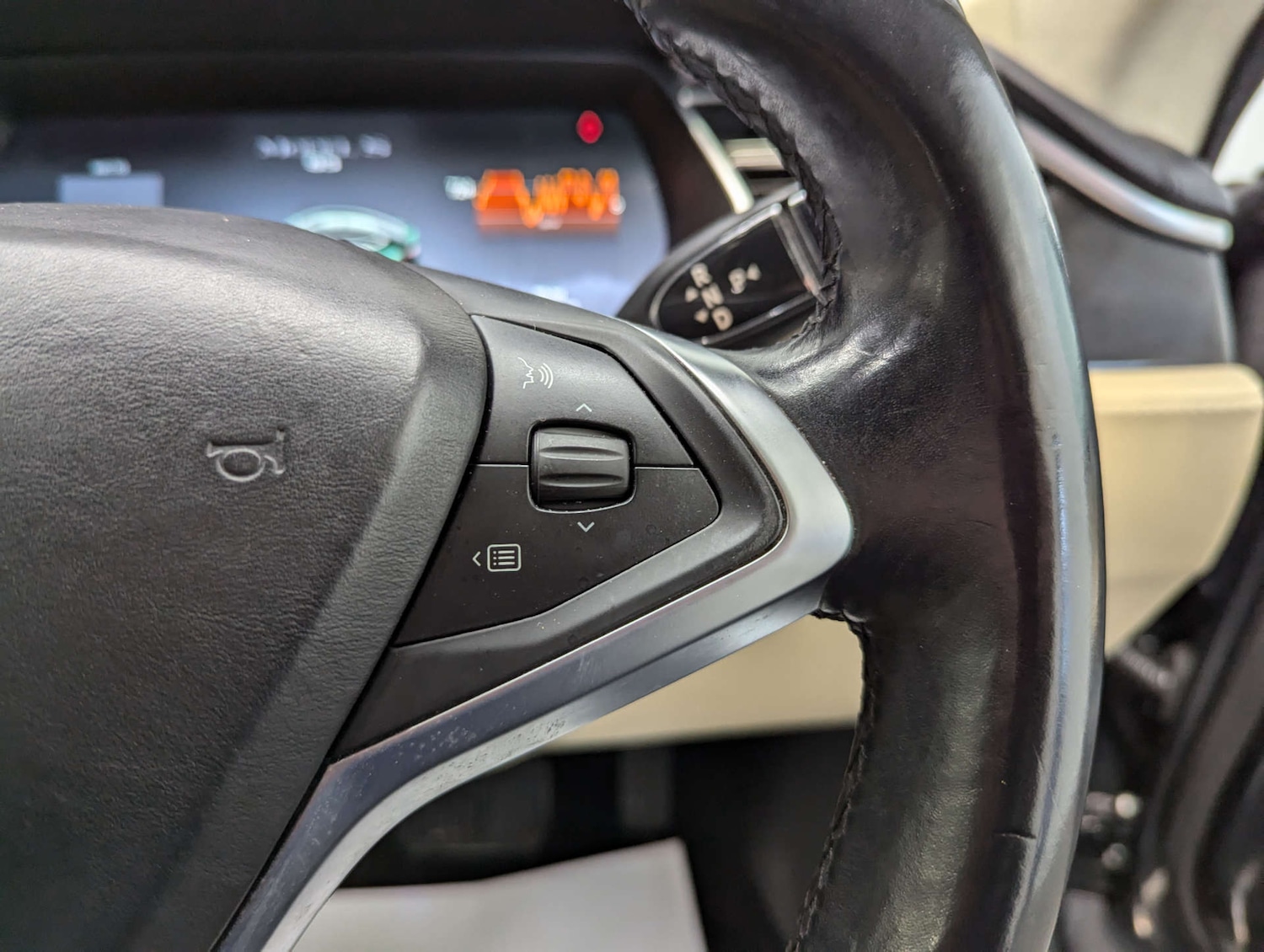 Used Tesla Model S 2014 for sale - 76599675: Photo 73