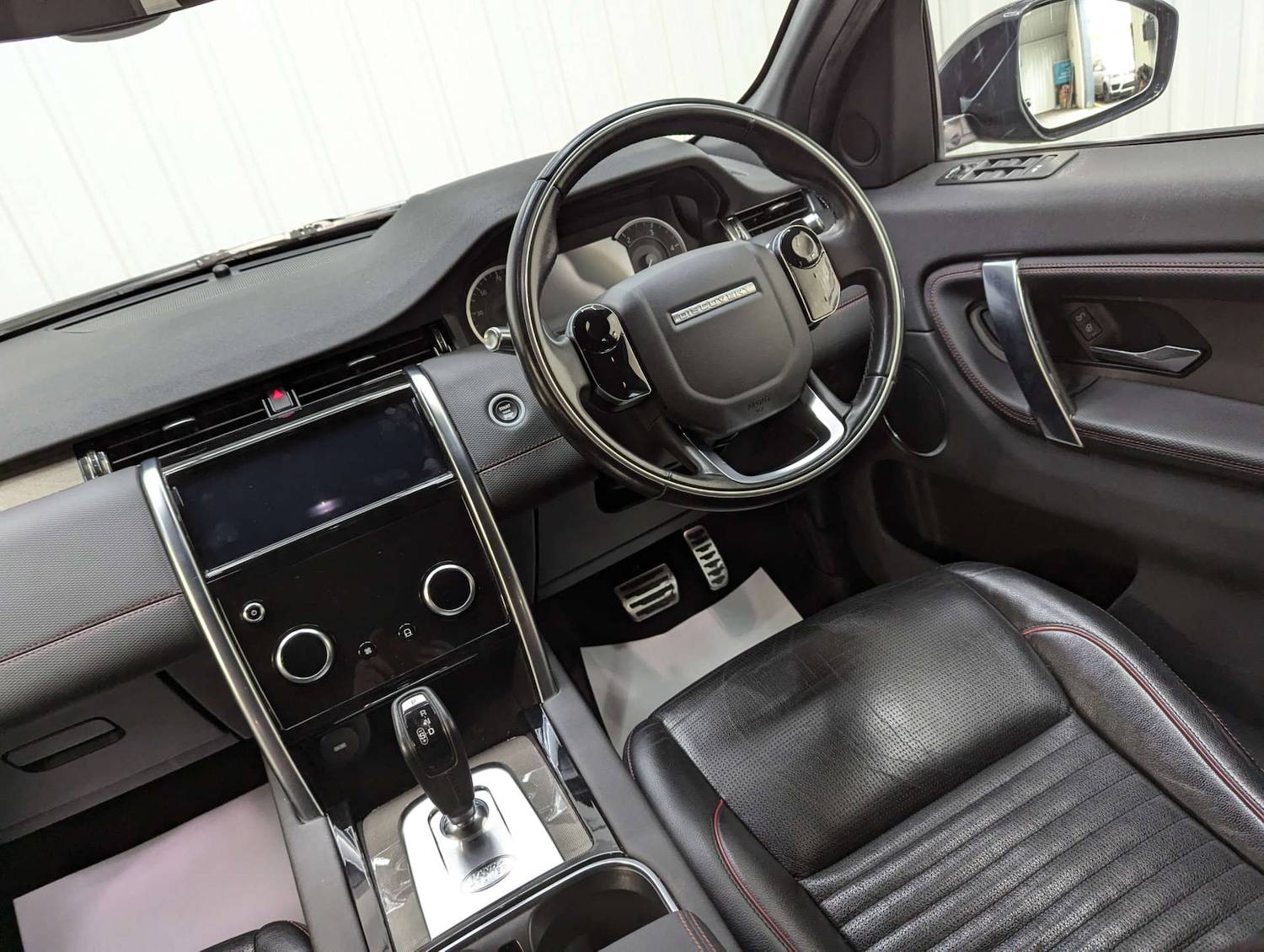 Used Land Rover Discovery Sport 2020 for sale - 77548532: Photo 44