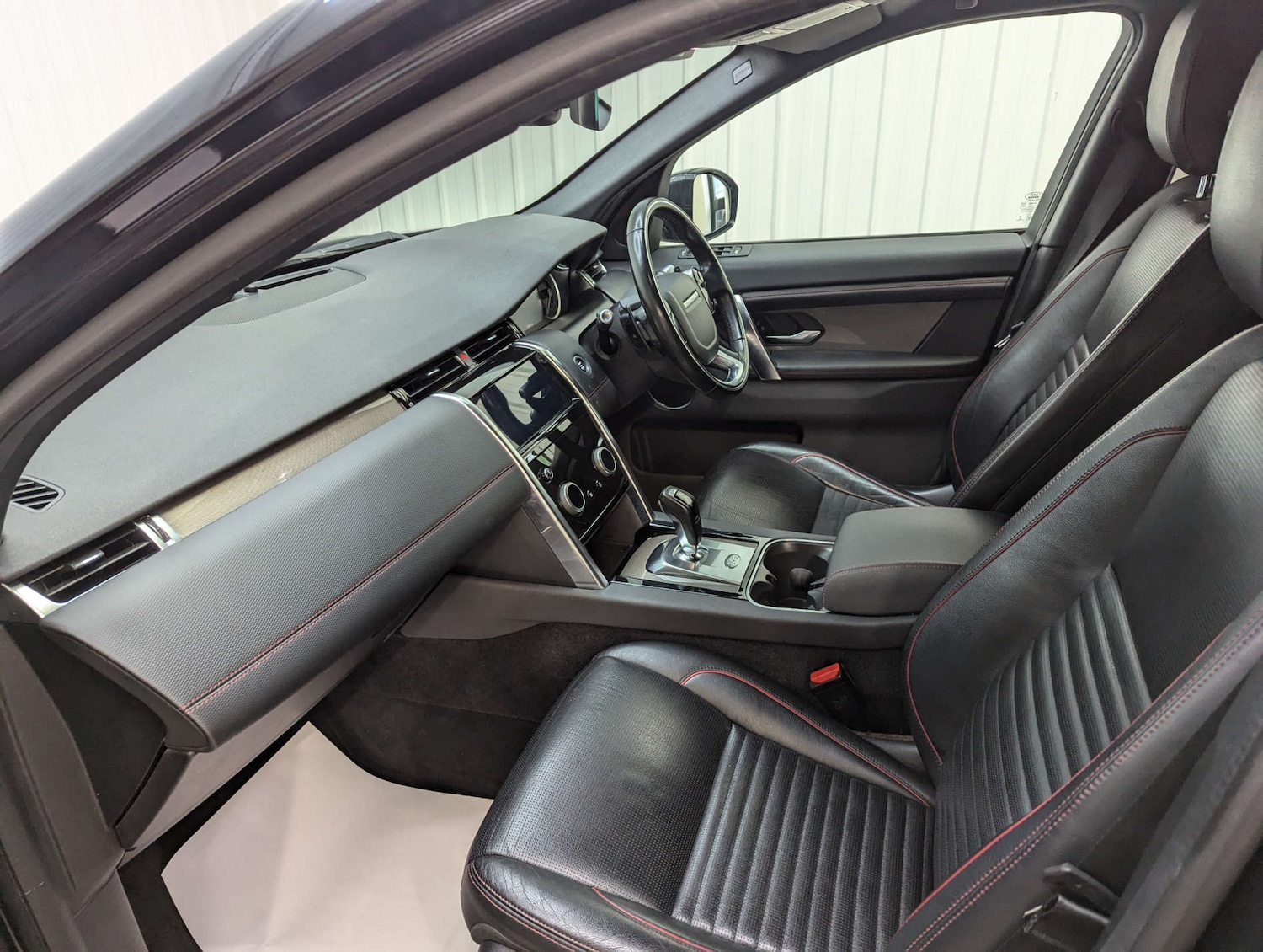 Used Land Rover Discovery Sport 2020 for sale - 77548532: Photo 51