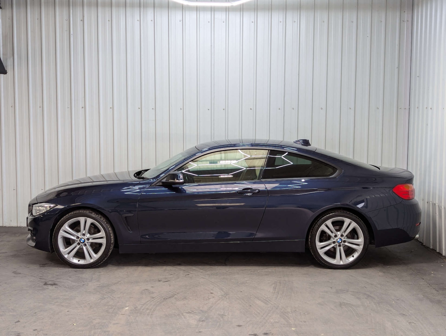 Used BMW 4 Series 2014 for sale - 76907752: Photo 17