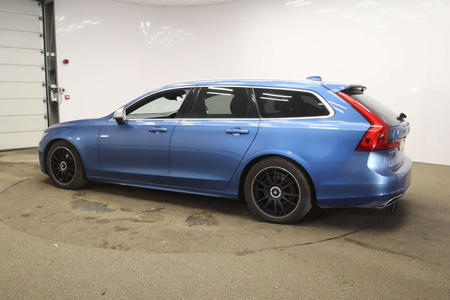 Used Volvo V90 2019 for sale - 77736139: Photo 15