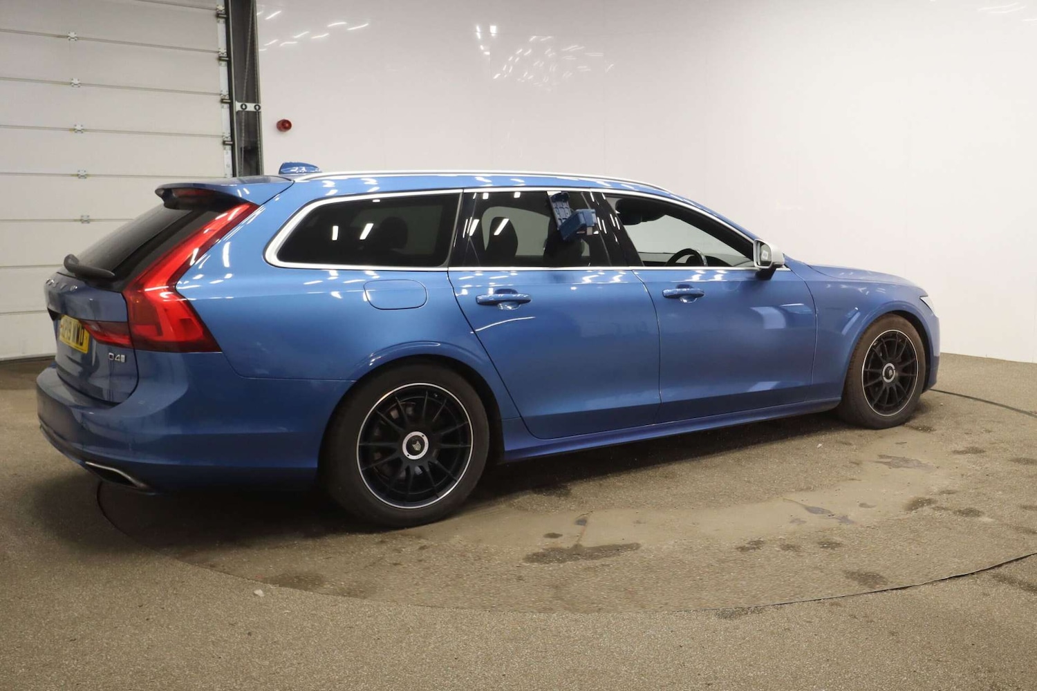 Used Volvo V90 2019 for sale - 77736139: Photo 9