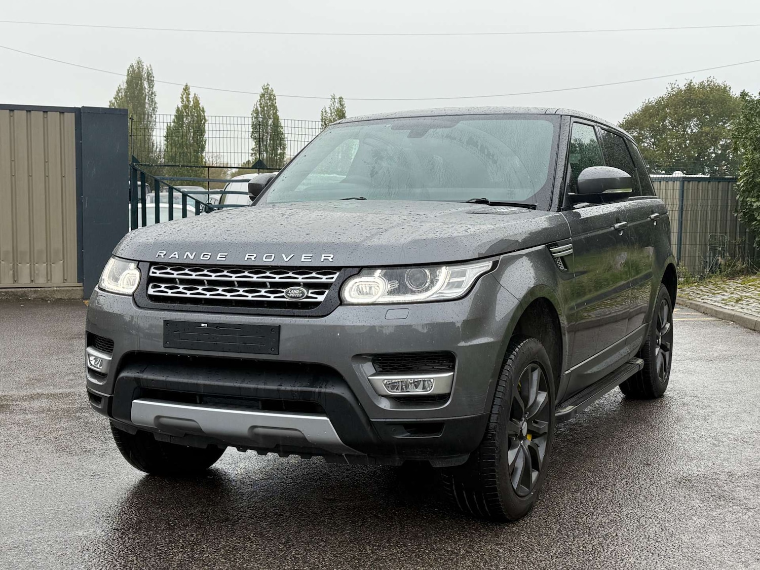 Used Land Rover Range Rover Sport 2016 for sale - 76401885: Photo 15