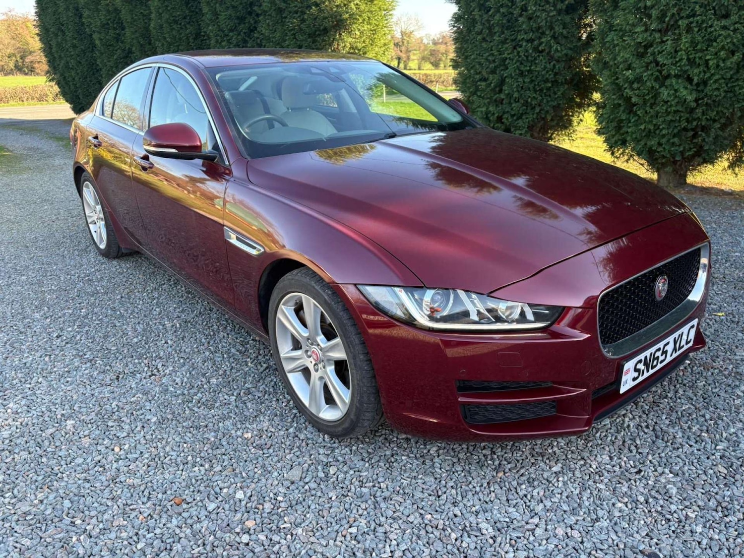 Used Jaguar XE 2015 for sale - 77979855: Photo 1