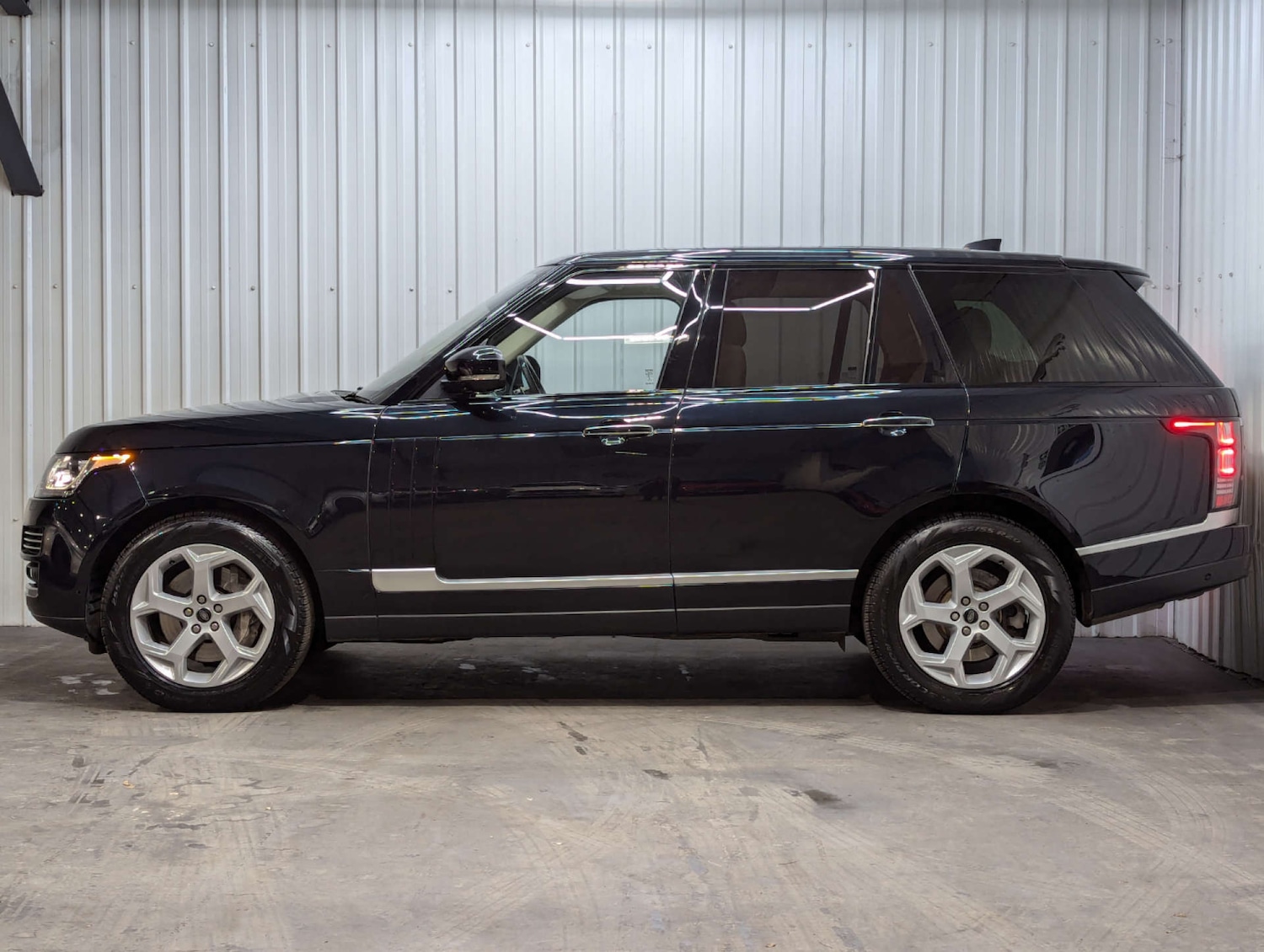 Used Land Rover Range Rover 2016 for sale - 76362812: Photo 11