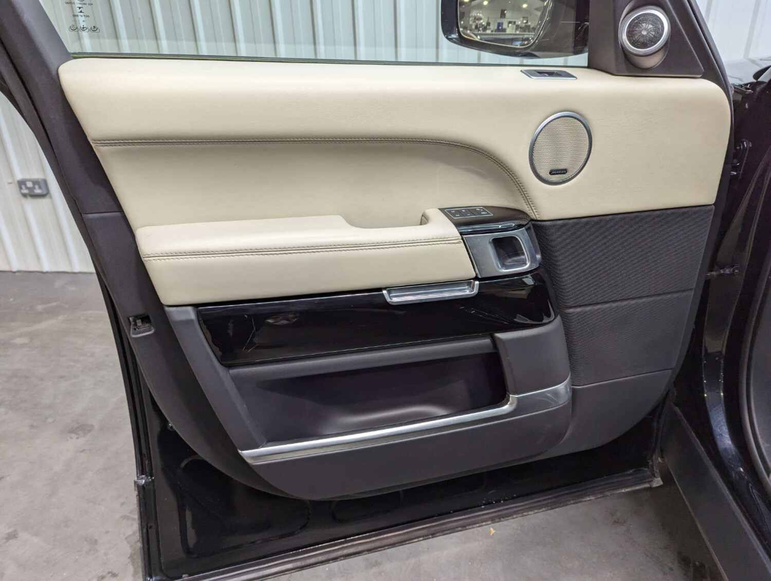 Used Land Rover Range Rover 2016 for sale - 76362812: Photo 65