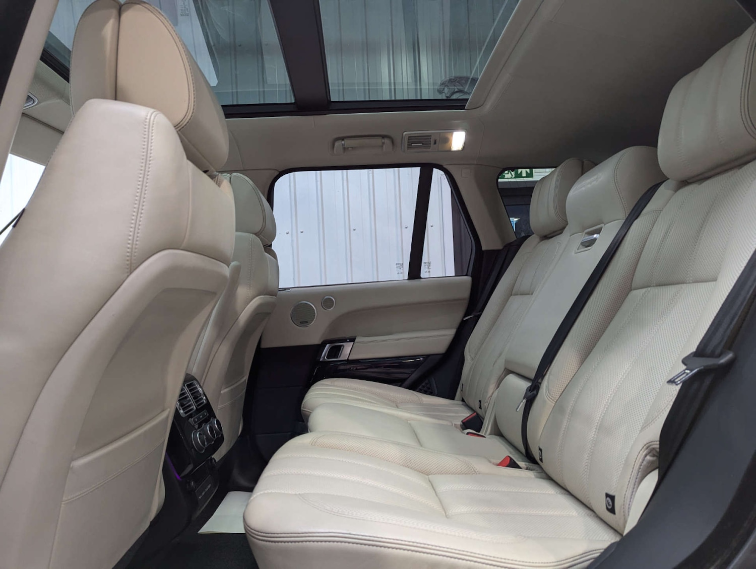 Used Land Rover Range Rover 2016 for sale - 76362812: Photo 76