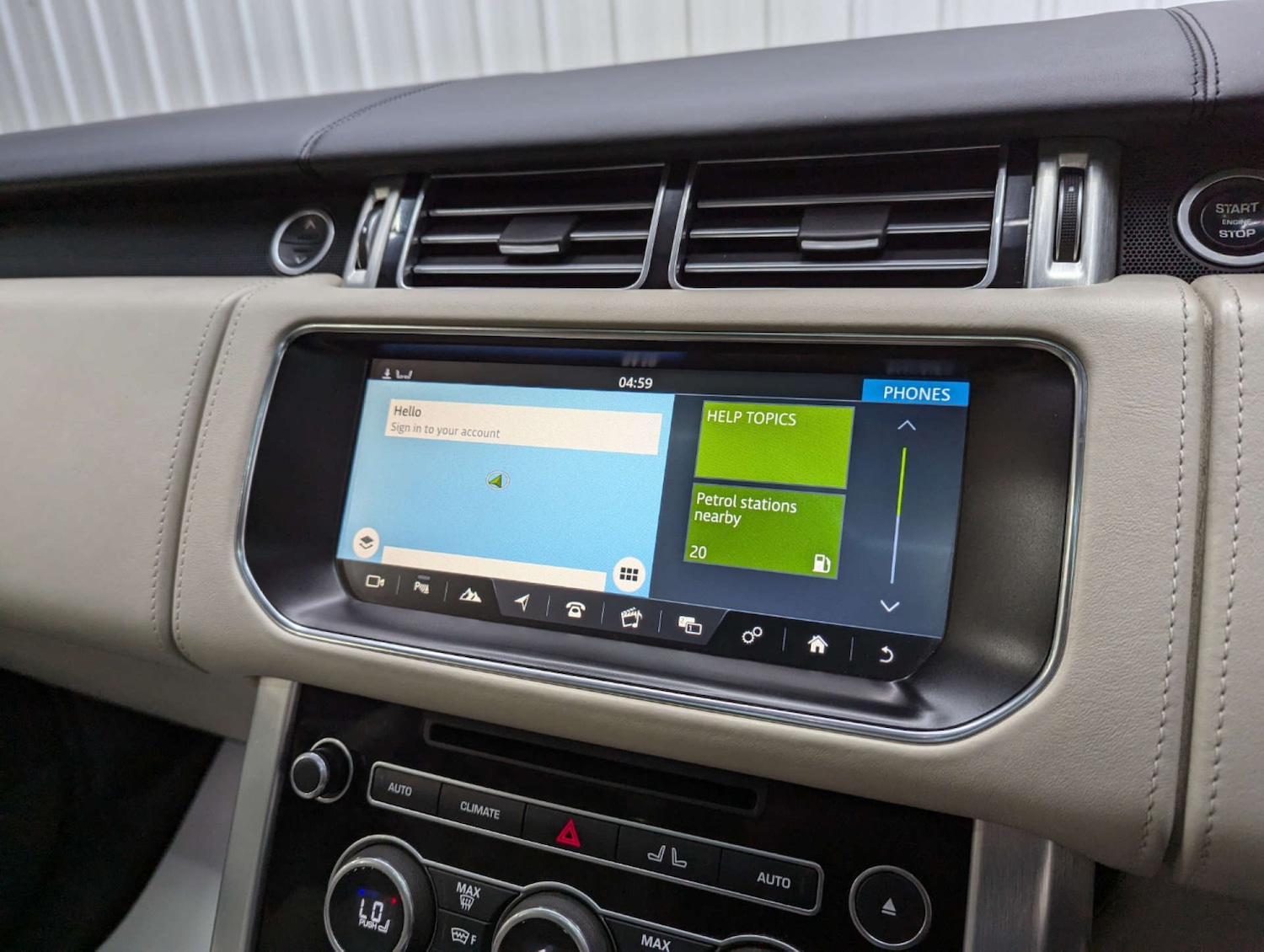 Used Land Rover Range Rover 2016 for sale - 76362812: Photo 93