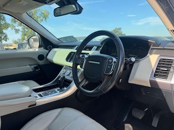Used Land Rover Range Rover Sport 2016 for sale - 79508139: Photo