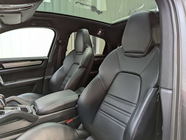 Used Porsche Cayenne 2020 for sale - 76278152: Photo 60
