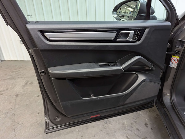 Used Porsche Cayenne 2020 for sale - 76278152: Photo 62