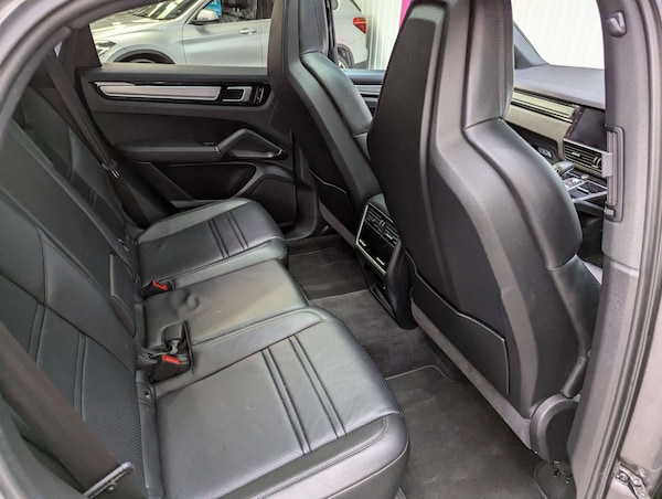 Used Porsche Cayenne 2020 for sale - 76278152: Photo 63