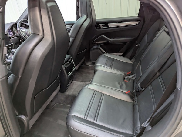 Used Porsche Cayenne 2020 for sale - 76278152: Photo 69