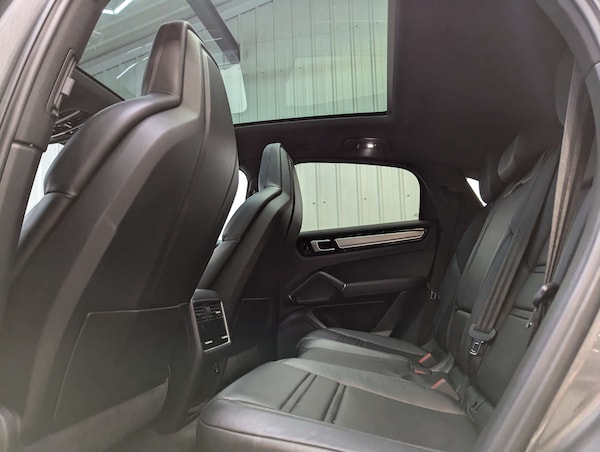 Used Porsche Cayenne 2020 for sale - 76278152: Photo 70